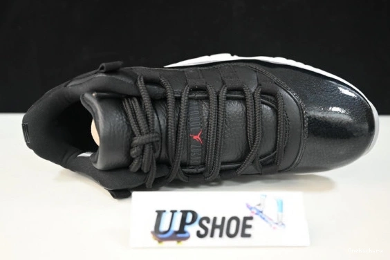 AIR AV2187 LOW JORDAN 11 615 AV2187-001 RETRO 001 SportInspired BLACK-WHITE 0608